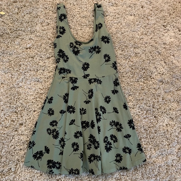 Floral Mini Dress - Picture 2 of 3